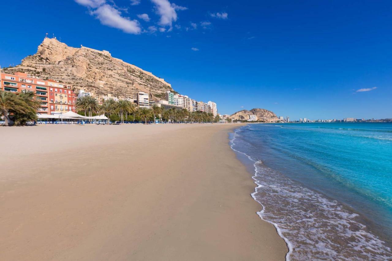 Mercado Suite Apartamento Alicante Eksteriør billede